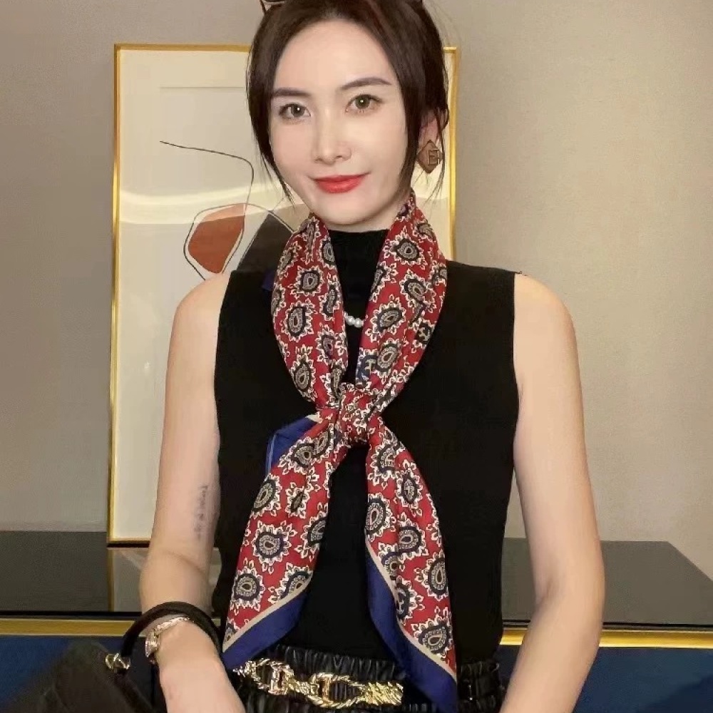 Premium Mens Square Scarf Brit - огляд і ціна Men Formal Wear With Scarf